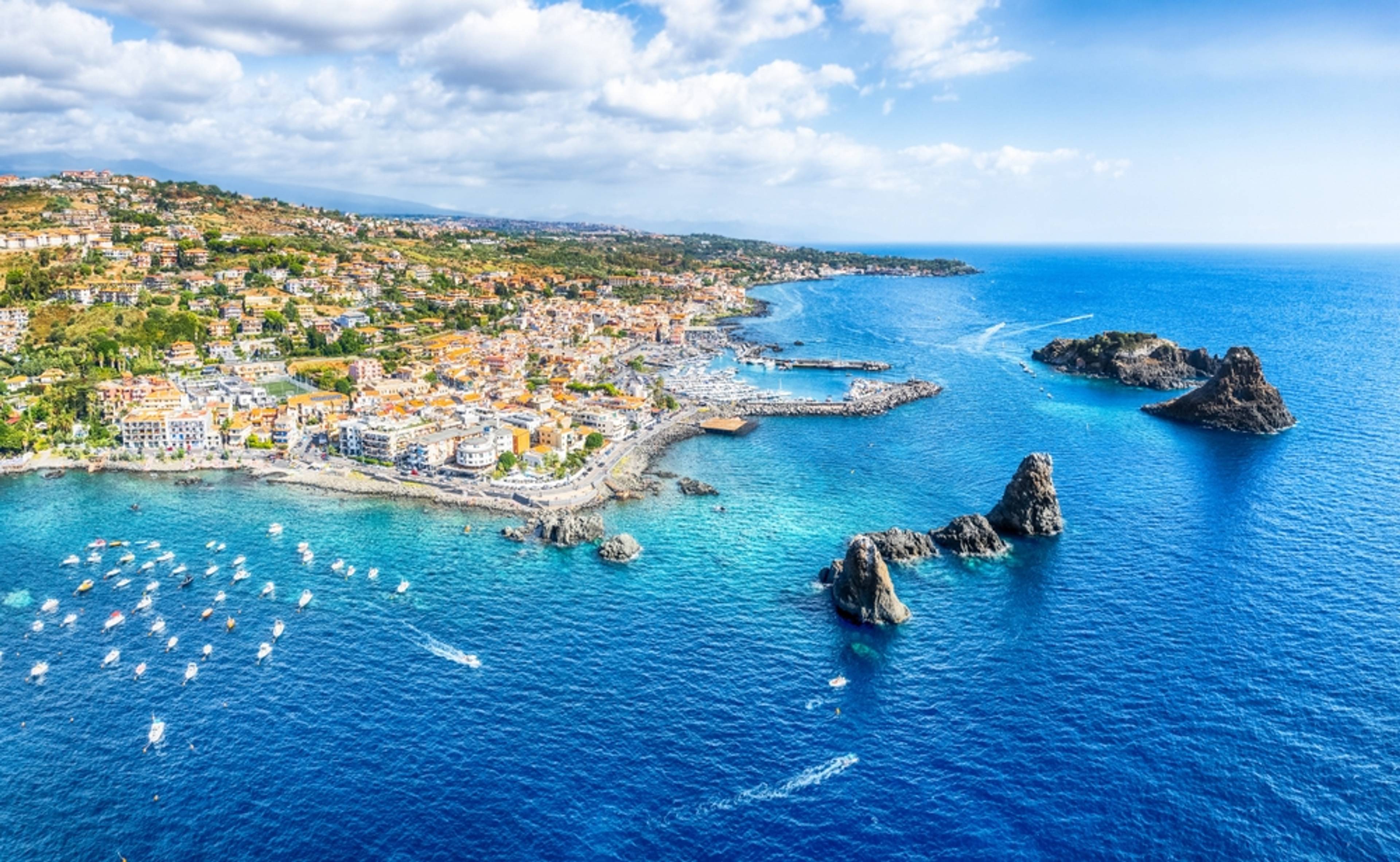 Pobřeží a pláže Sicílie