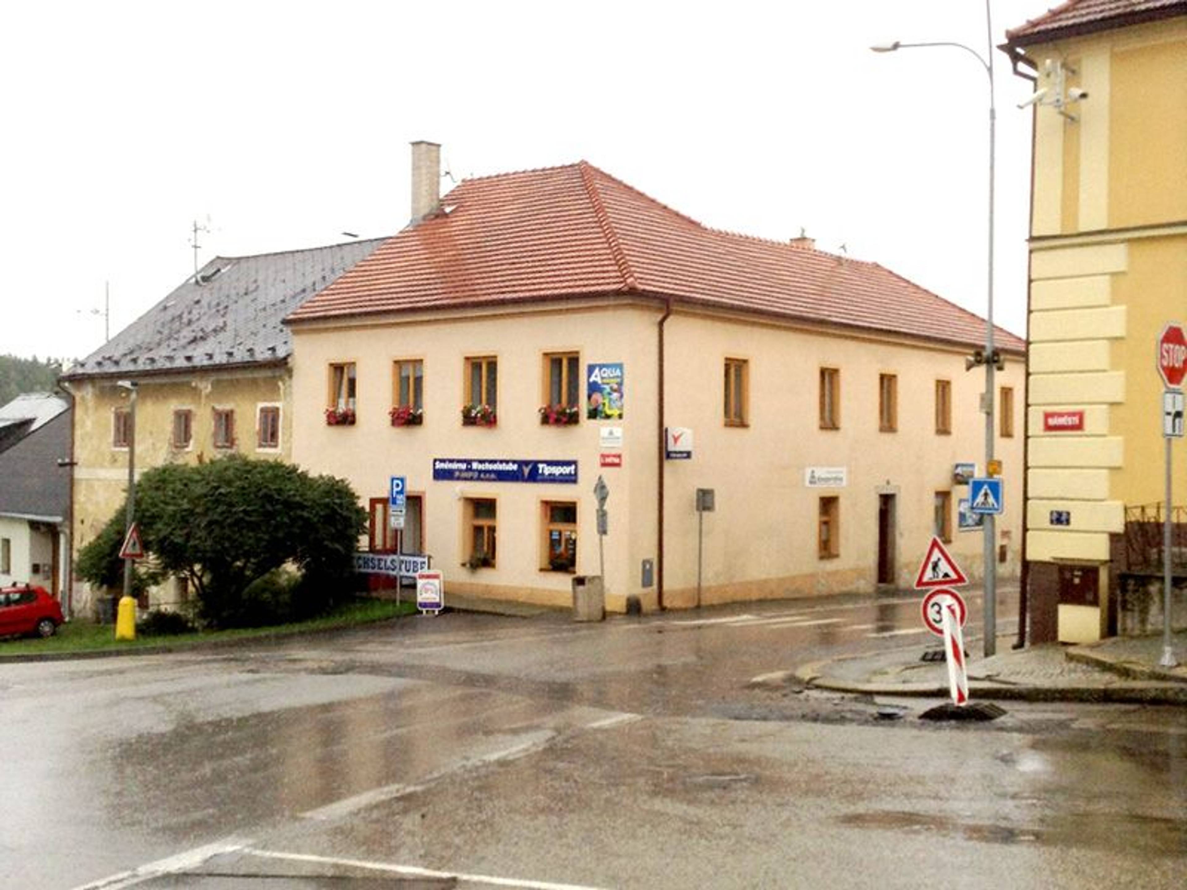 6408_1531485212.jpg